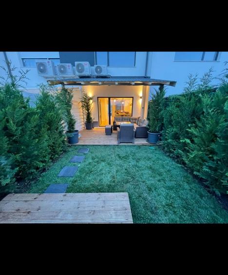 Casă cu 5 camere cu Piscina în Pipera