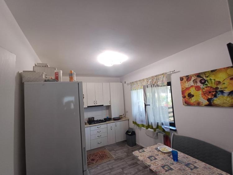 Duplex cu 4 camere cu Canalizare în Miroslava