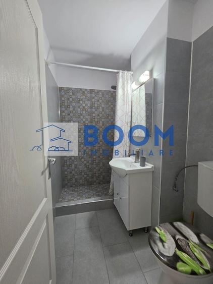 Apartament cu 2 camere semidecomandat, mobilat în 1 Mai