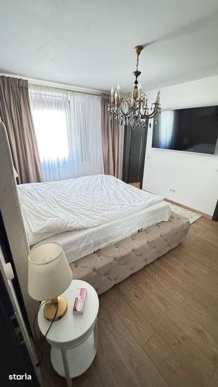 Casă cu 4 camere cu Teren 550 Mp în Central