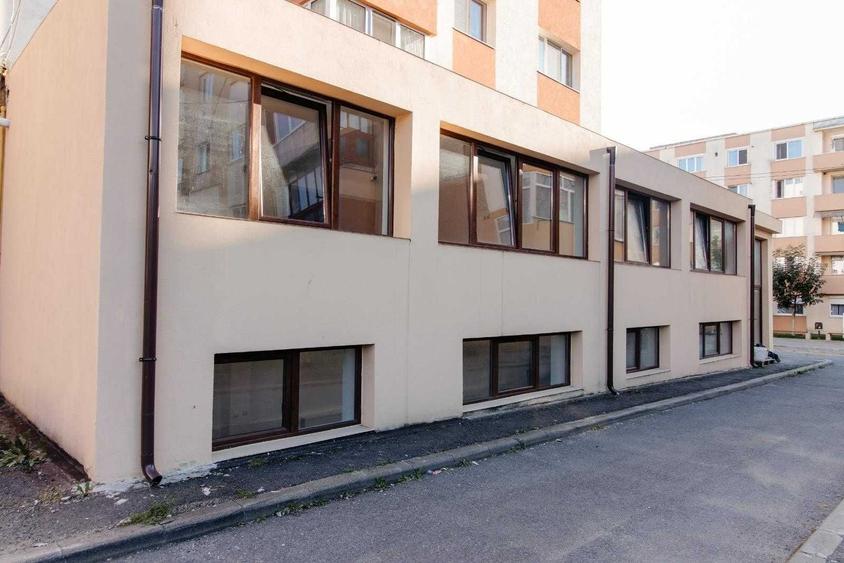 Spațiu comercial, de 61 mp, în Central