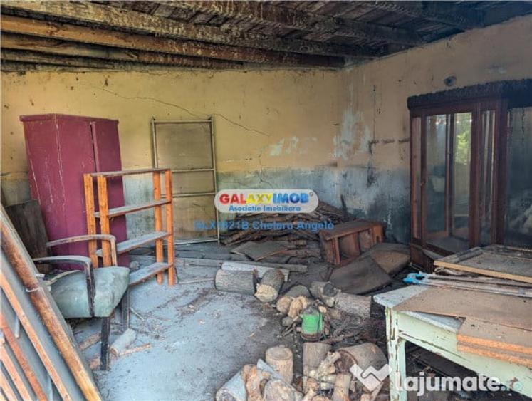 Casă cu 5 camere cu Teren 470 Mp în Unirii
