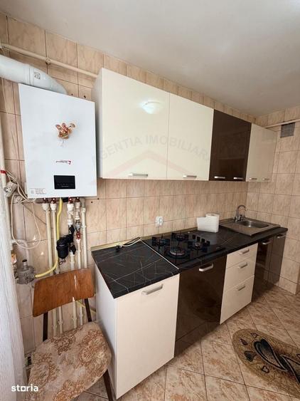 Apartament cu 2 camere decomandat în Sârbi