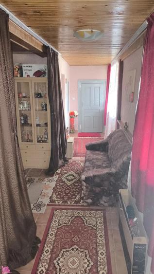 Casă cu 4 camere cu Teren 662 Mp în Periam