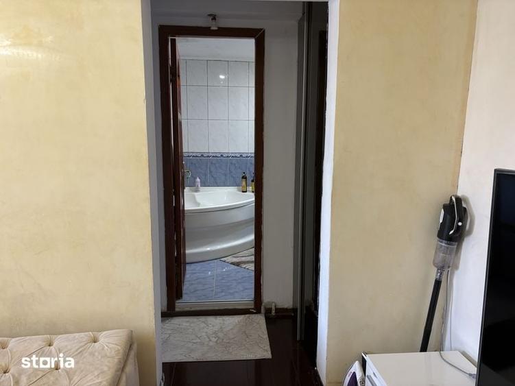 Apartament de vanzare - 4