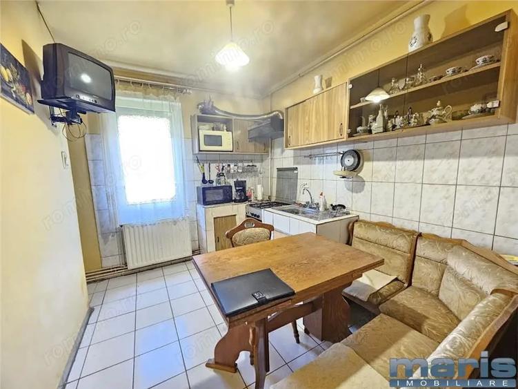 Apartament cu 3 camere decomandat, mobilat în Tudor Vladimirescu