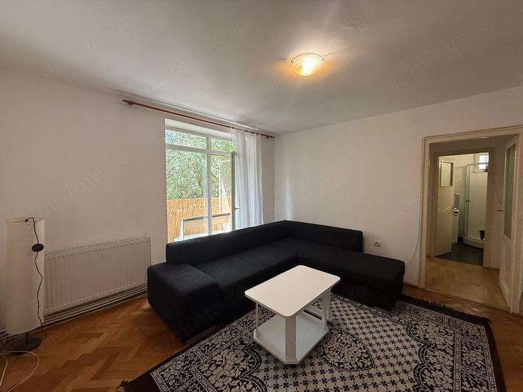 Apartament cu 2 camere semidecomandat în Ultracentral