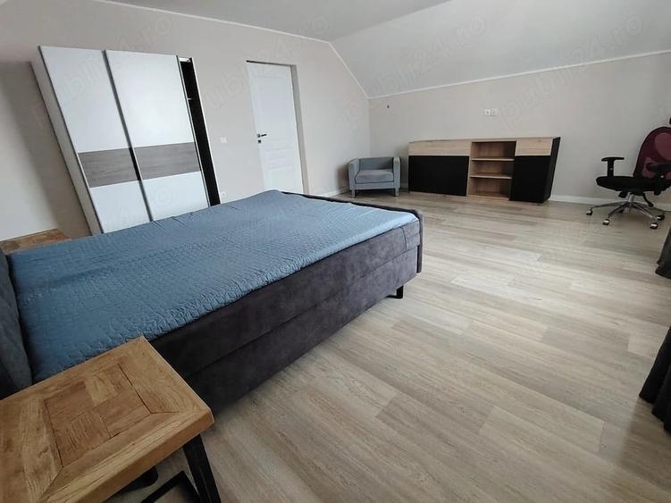 Apartament cu 3 camere semidecomandat în Florești