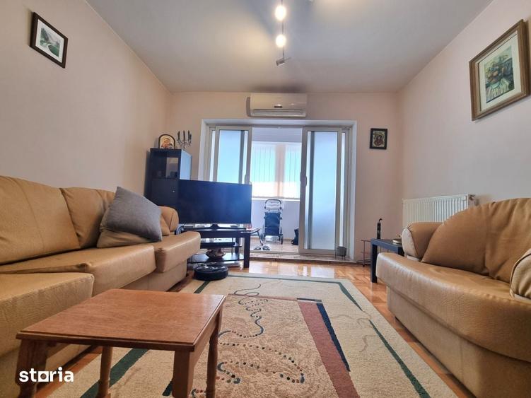 Apartament cu 3 camere decomandat în Bistrița Lac