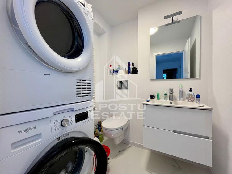 Apartament cu 3 camere decomandat, mobilat în Bucovina