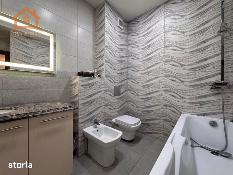 Apartament cu 3 camere decomandat, mobilat în Tractorul