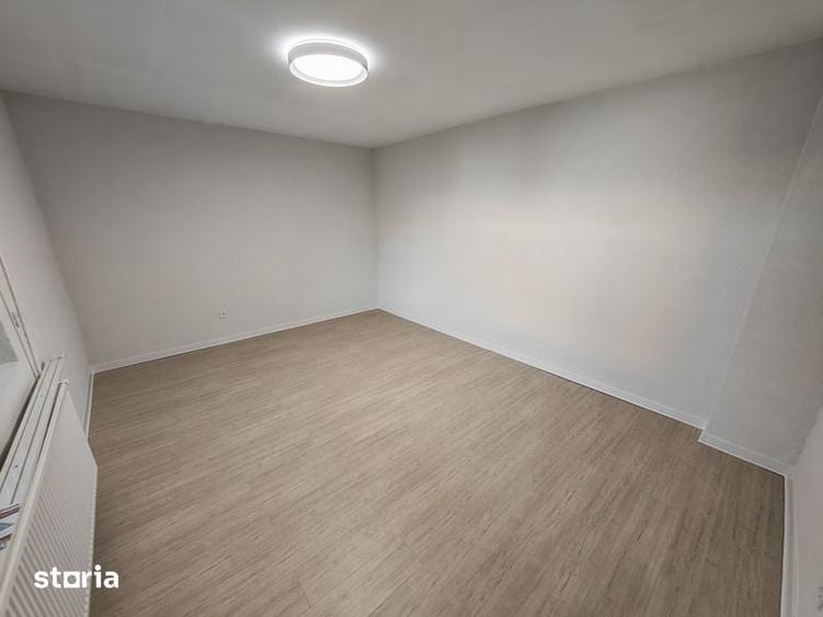 Inchiriez Casa / Clinica / Salon / - 3
