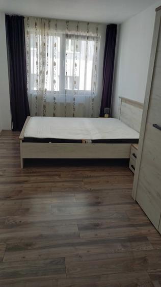 Apartament cu 2 camere decomandat în Florești