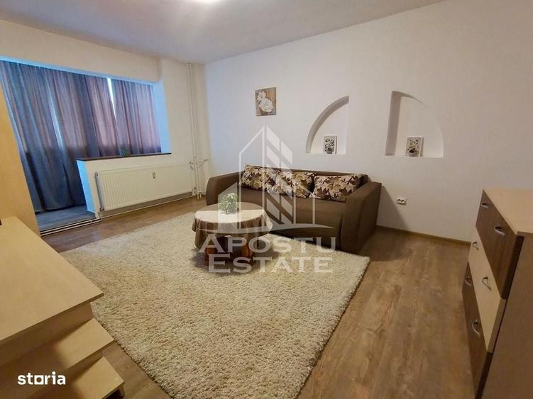 Apartament cu 3 camere în Circumvalațiunii
