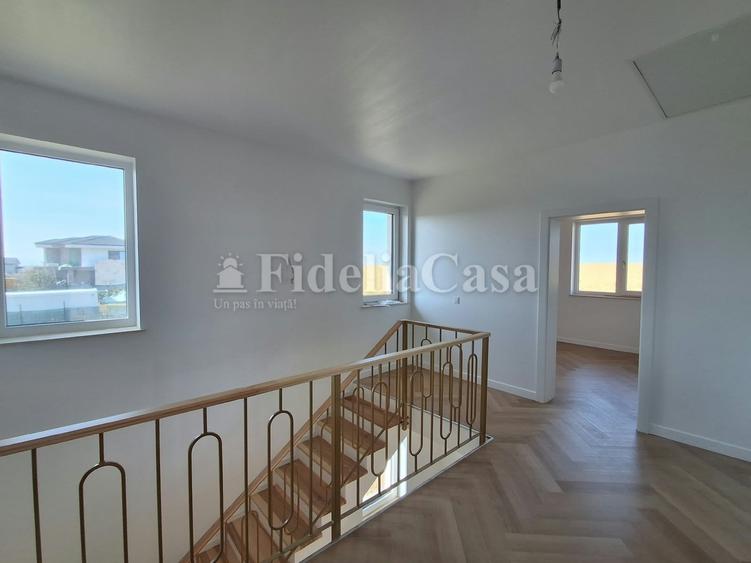 Casă cu 4 camere cu Teren 528 Mp în Breazu