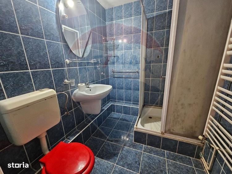 Apartament cu 2 camere decomandat în Central