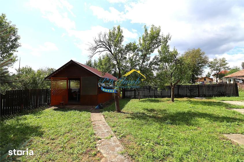 Casă cu 7 camere cu Teren 1237 Mp în Brebu