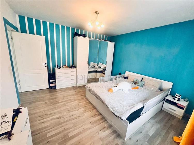 Casă individuală cu 4 camere cu Teren 440 Mp în Sânmihaiu Român