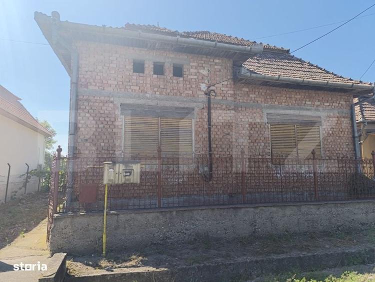 Casa de vanzare, 98 mp, zona Razboieni Cetate - 13