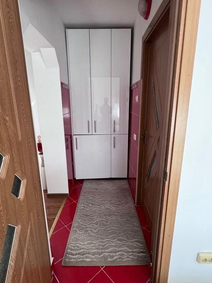 Apartament cu 2 camere decomandat în Berca