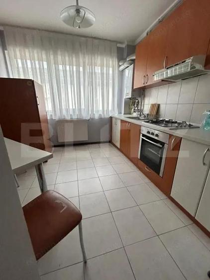 Apartament cu 2 camere semidecomandat în Bună Ziua