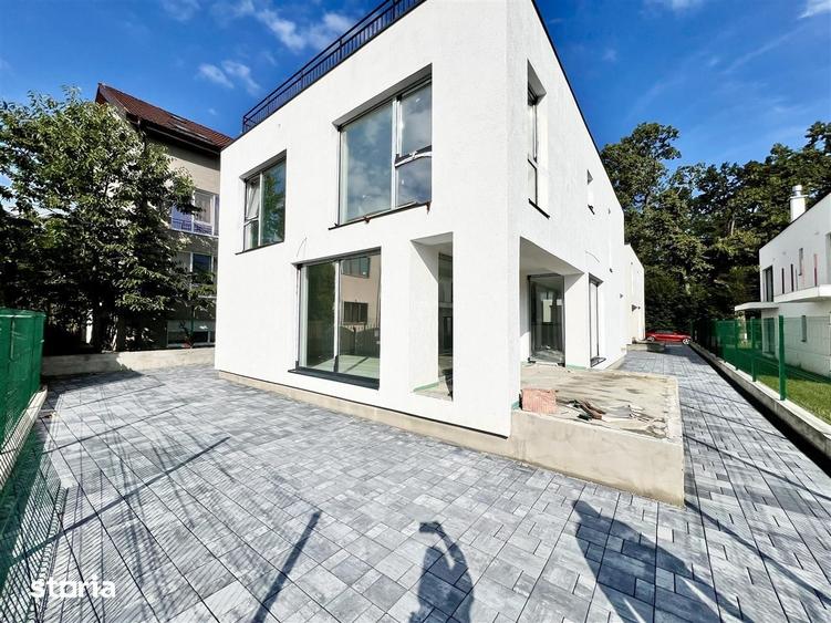 Casă cu 3 camere cu Teren 265 Mp în Central