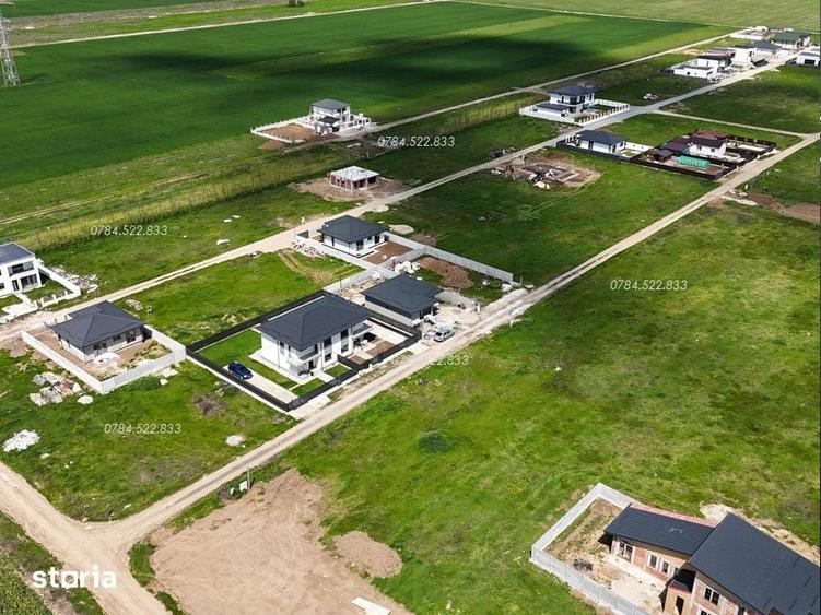 De vanzare teren intravilan cu GAZ si CURENT, comuna Berceni IF - 1