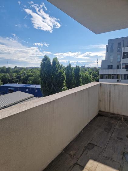 Apartament cu 3 camere în Vitan-Bârzești