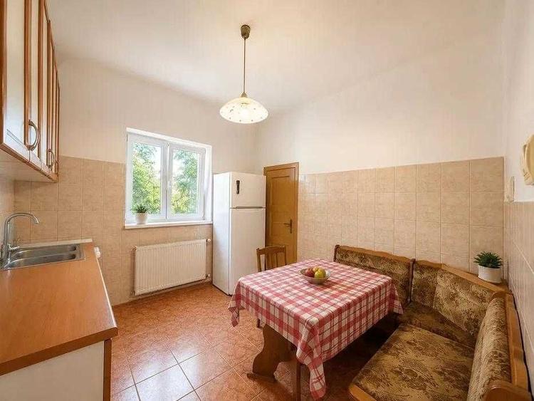 Apartament cu 3 camere decomandat în Ultracentral
