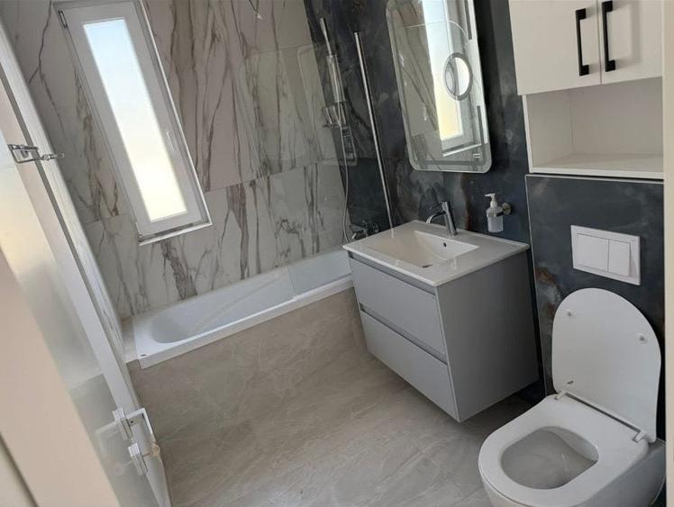 Apartament cu 2 camere decomandat, mobilat în Giroc