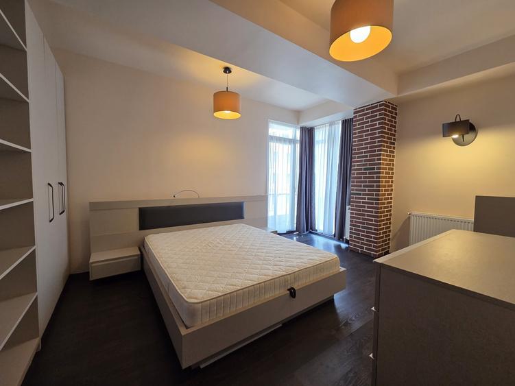 Apartament cu 2 camere semidecomandat, mobilat în Tomis Plus