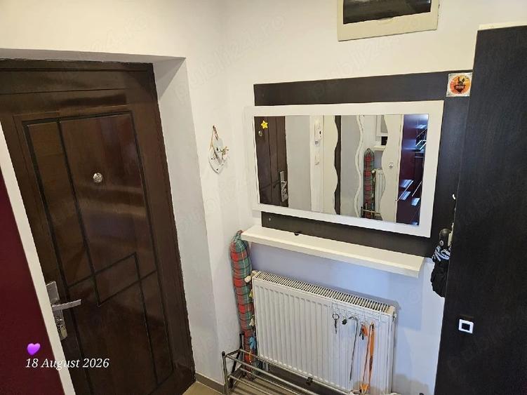 Apartament cu 3 camere decomandat în Giroc