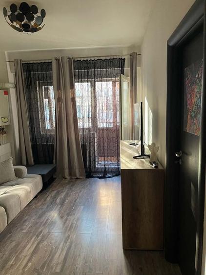Direct proprietar, inchiriez: Studio Militari Residence, Str. Rezervelor 54, Bloc 9, Etaj 3 - 2