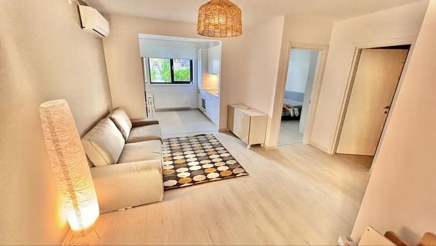 Apartament cu 2 camere decomandat în Cățelu