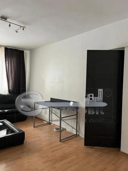 Apartament cu 2 camere decomandat, mobilat în Tătărași