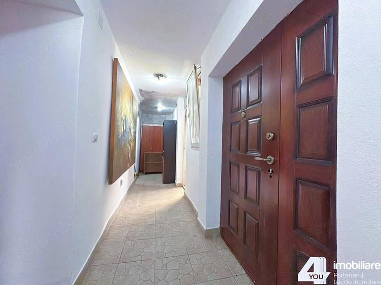 Casă cu 2 camere cu Teren 1166 Mp în Secusigiu