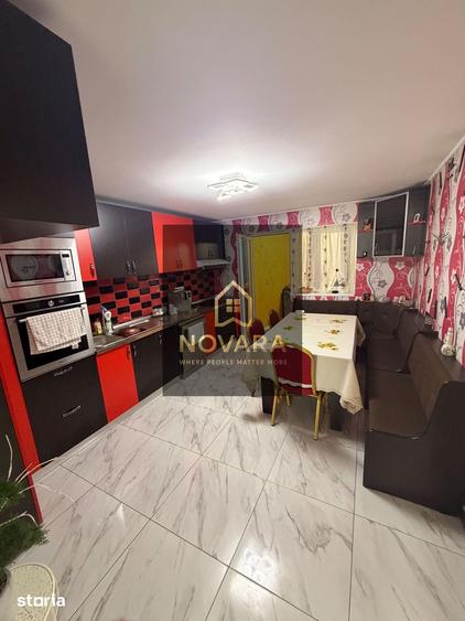 Casă cu Teren 300 Mp în Sânmartin