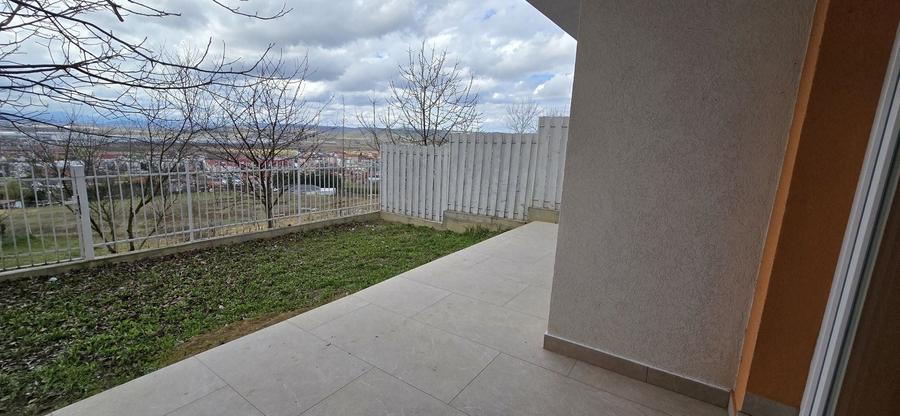 Duplex cu 4 camere cu Canalizare în Apahida