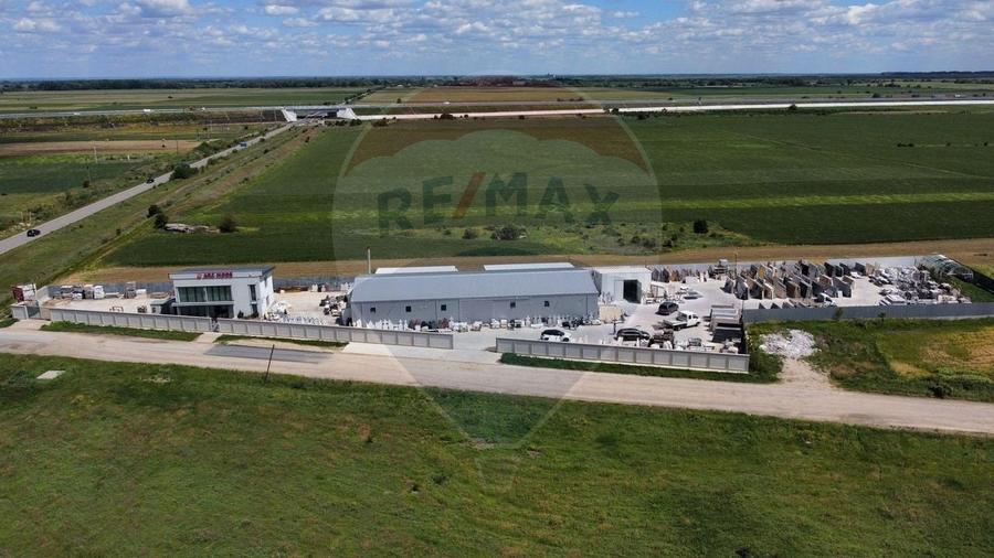 Spațiu industrial, de 740 mp, în Vânători