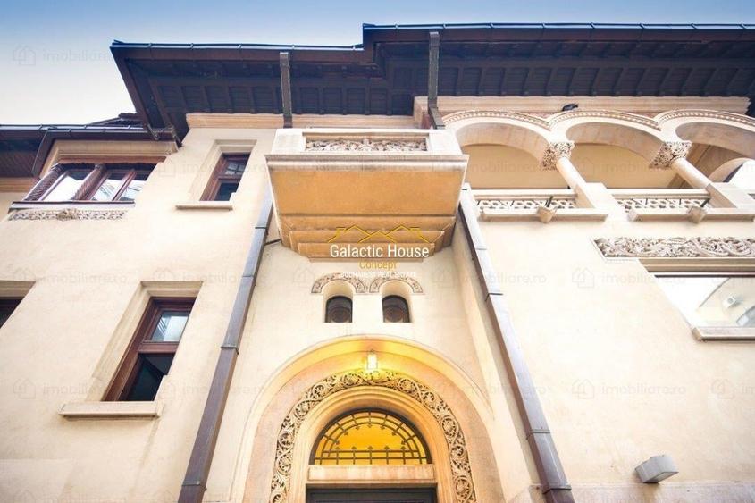 Casă individuală cu 19 camere cu Teren 260 Mp în Romană