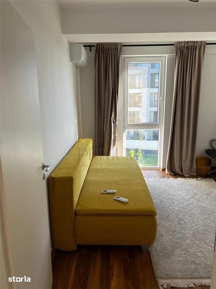 Apartament cu 3 camere în Est