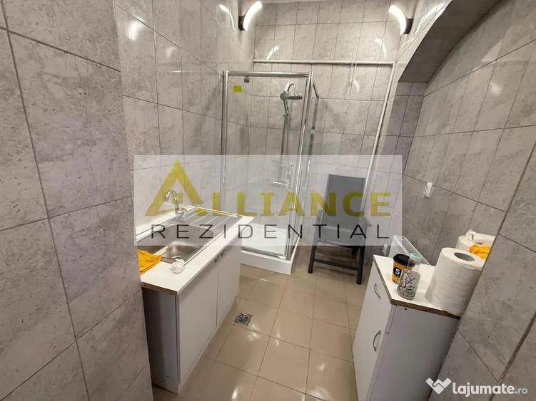 Apartament cu 2 camere decomandat în Centrul Istoric