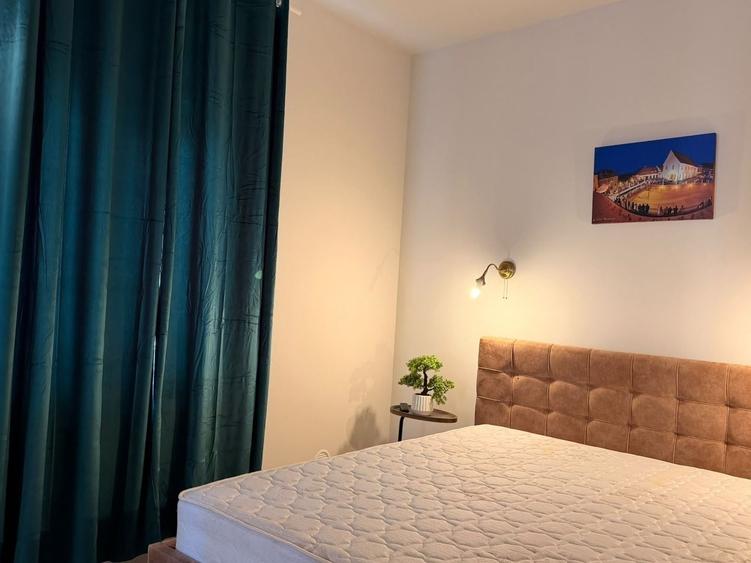 Apartament cu 2 camere, mobilat în Central