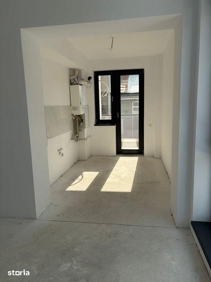 Apartament cu 4 camere în Vest