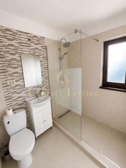 Casă individuală cu 4 camere cu Canalizare în Tărlungeni