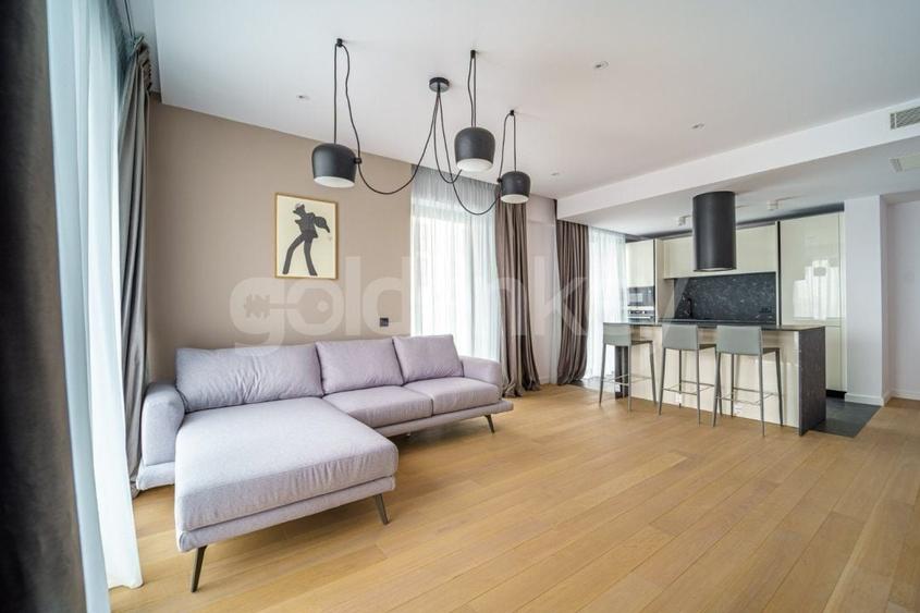 Apartament cu 3 camere semidecomandat, mobilat în Aviației