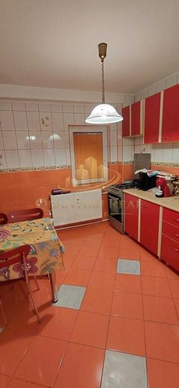 Apartament cu 2 camere decomandat în Vitan
