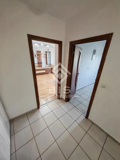 Apartament cu 2 camere decomandat în Sud