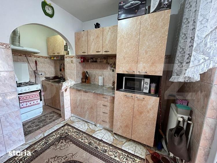 Apartament cu 3 camere decomandat în Tomești
