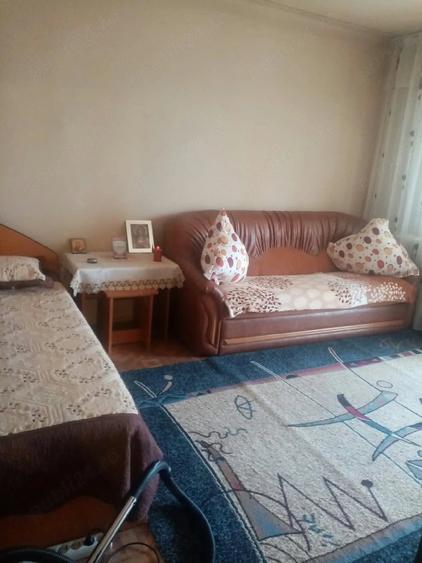Garsonieră decomandată în Sărari